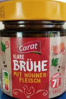 Klare Brühe mit Hühnerfleisch