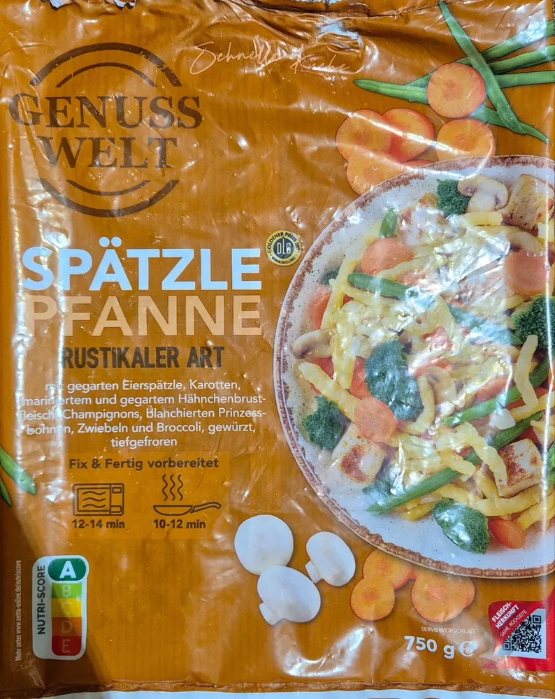 Spätzle Pfanne rustikaler Art