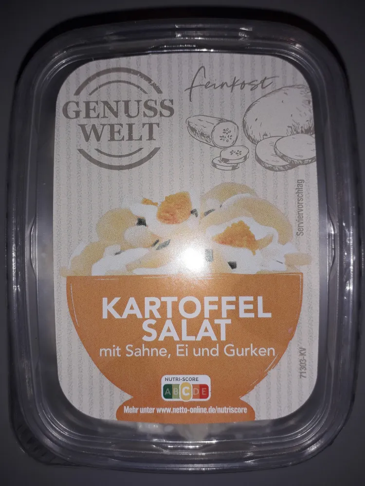 Kartoffelsalat mit Sahne, Ei und Gurken