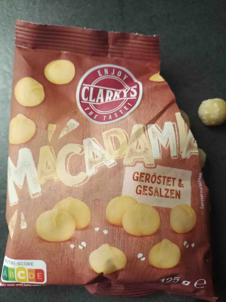 Macadamia