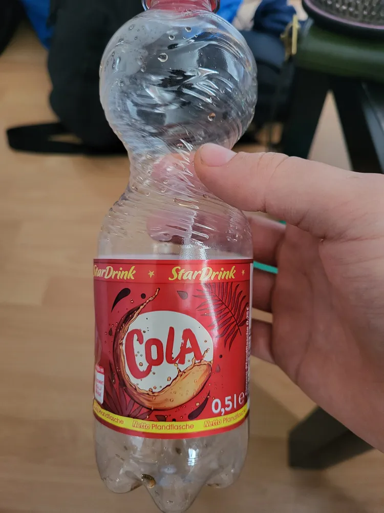 Cola