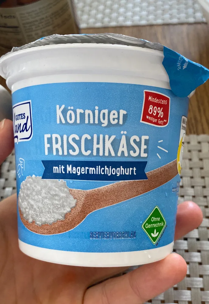 Körniger Frischkäse mit Magermilchjoghurt
