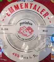 Emmentaler Käse gerieben