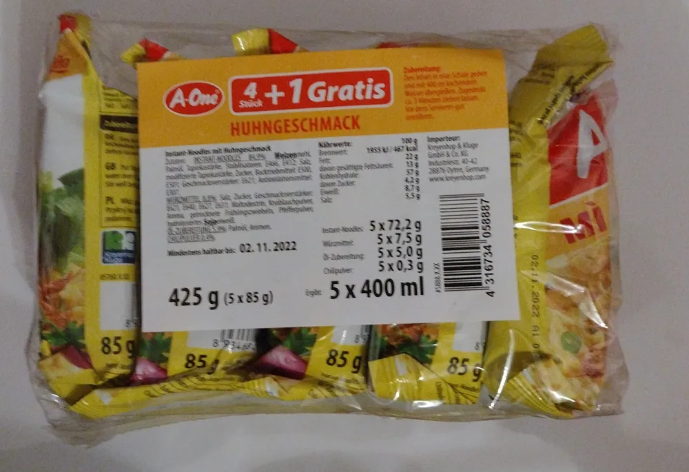 Instant-Nudeln mit Hühnergeschmack
