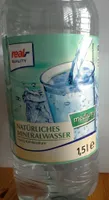 Natürliches Mineralwasser medium