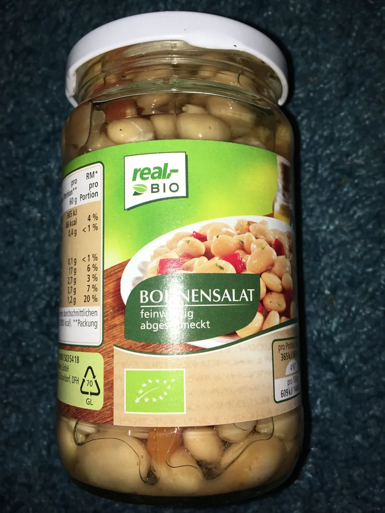 Bohnensalat fein würzig abgeschmeckt