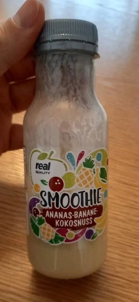 Smoothie Ananas-Banane-Kokosnuss