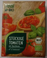 Stückige Tomaten mit Basilikum