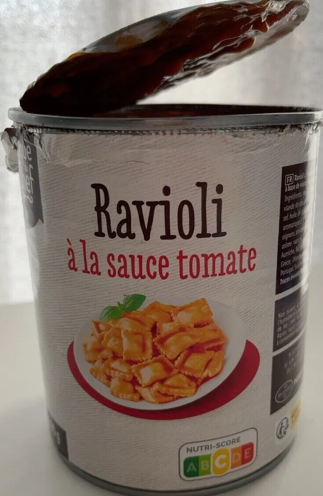 Ravioli à la sauce tomate