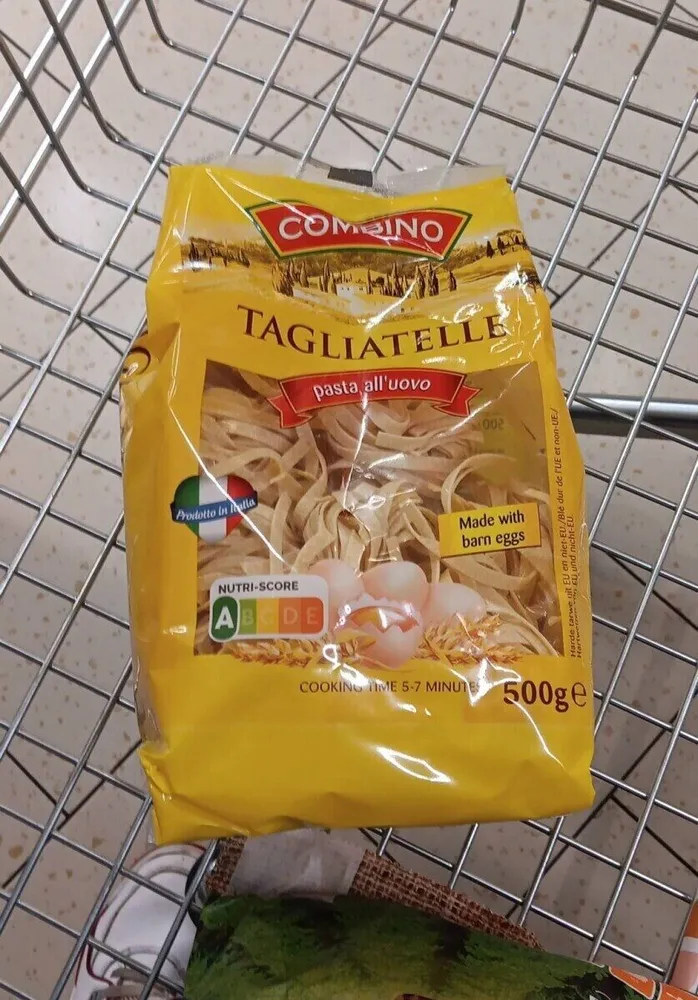TAGLIATELLE pasta all'uovo