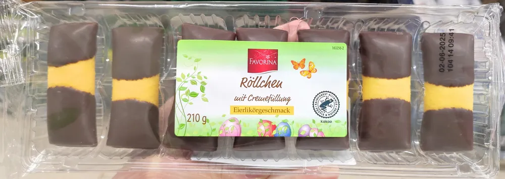 Röllchen mit Cremefüllung