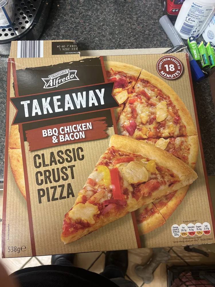 Takeaway BBQ Chicken & Bacon Pizza