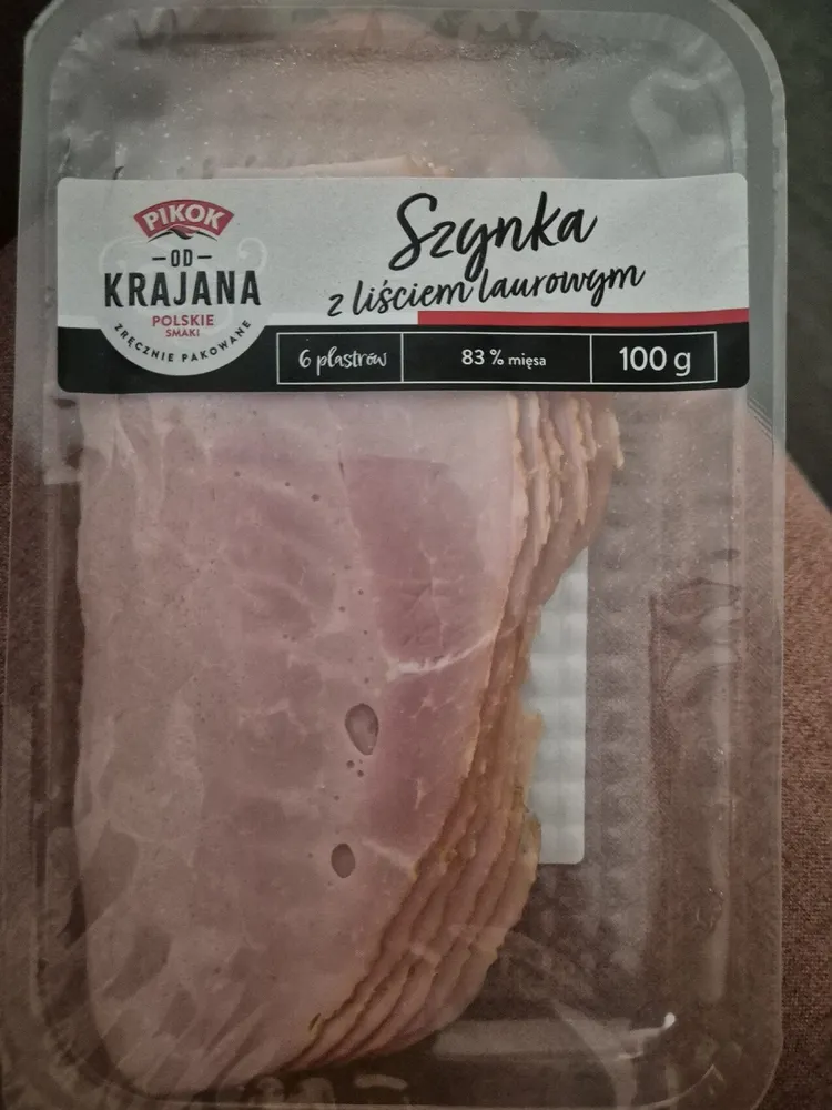 Szynka wieprzowa z liściem laurowym