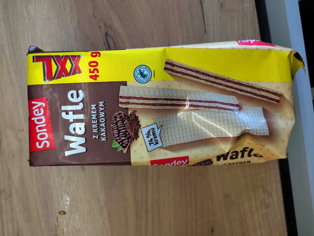 Wafle kakaowe z kremem