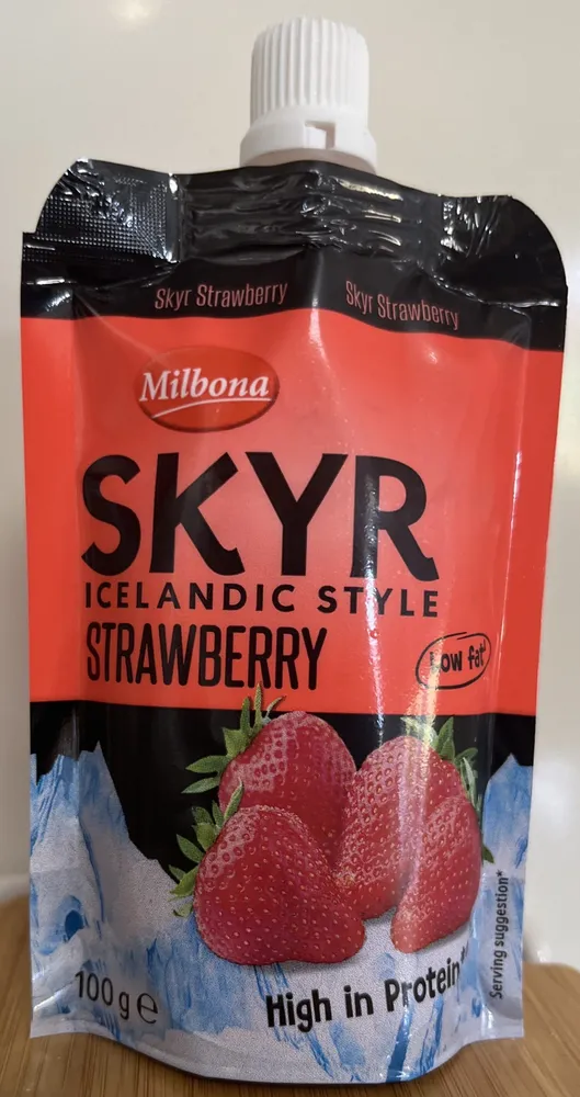 Skyr Icelandic Style Strawberry