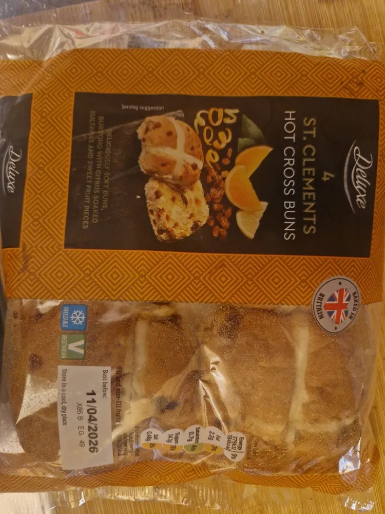 4 St. Clements Hot Cross Buns