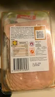 Delikatess Geflügelfilet-Roulade, gepökelt und gegart.
