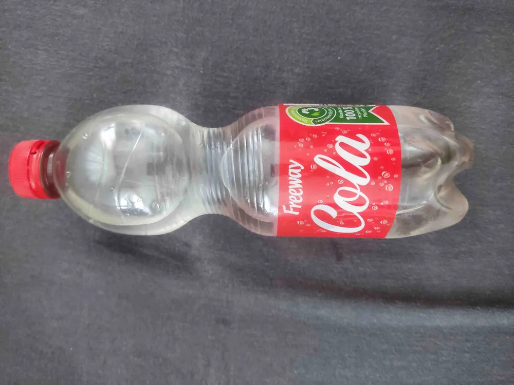 Cola