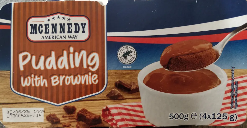 Pudding with brownie