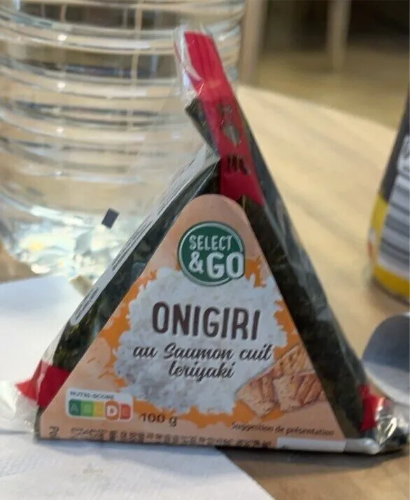 Onigiri au Saumon cuit teriyaki
