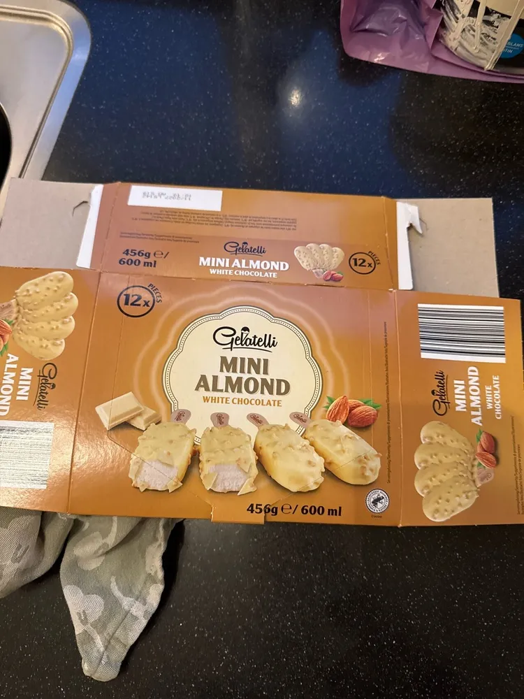 Mini Almond White Chocolate