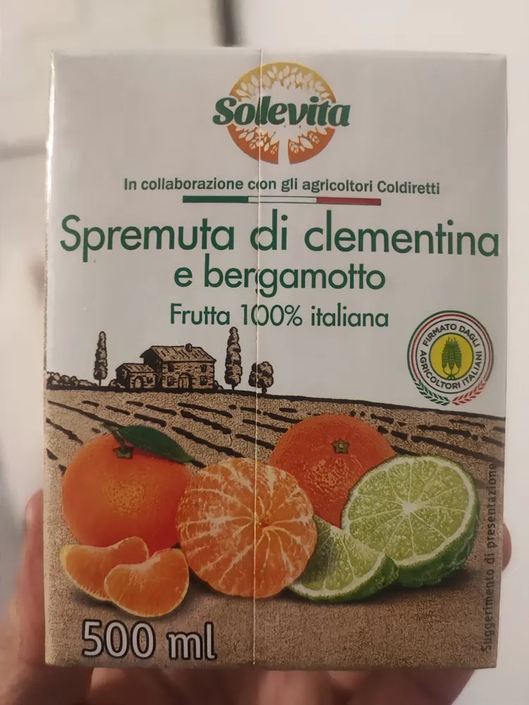 Spremuta di Clementina e bergamotto