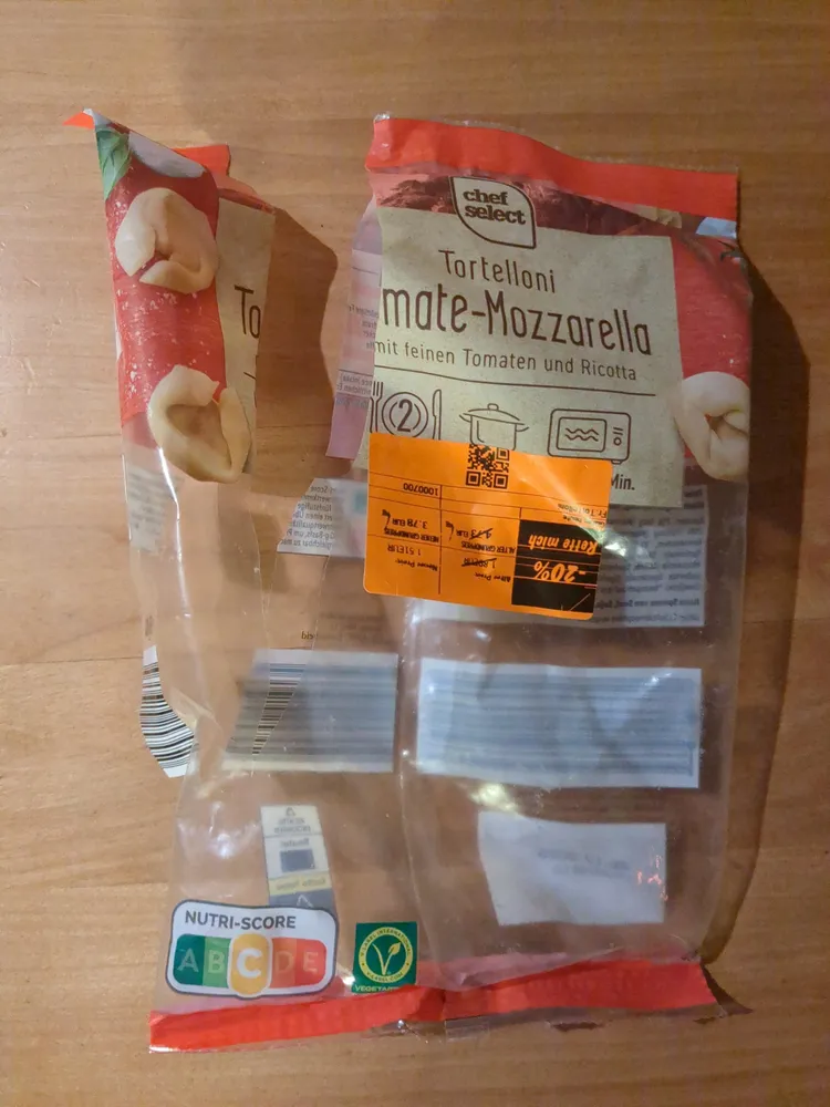 Tomate-Mozzarella Tortelloni