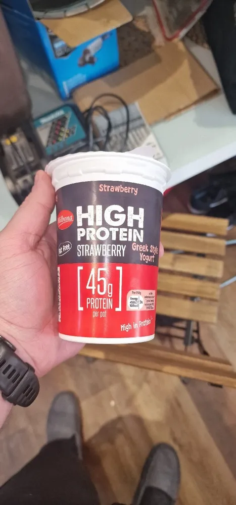 Greek Style Strawberry Yogurt