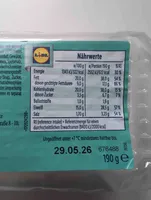 Rib-Burger mit Brötchen