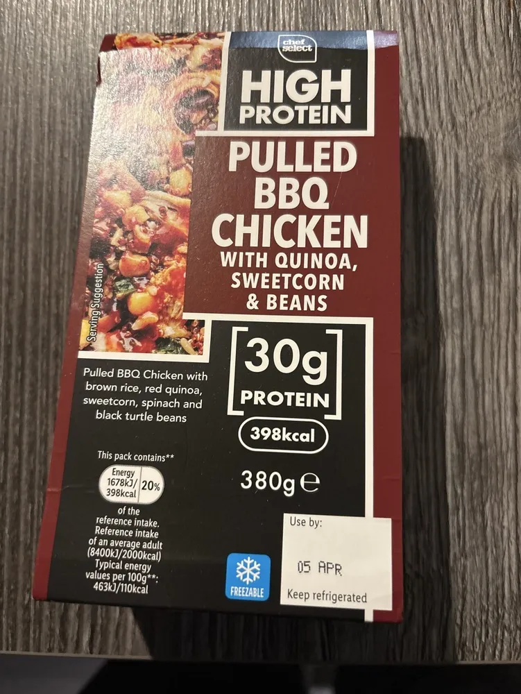 Pulled BBQ Chicken with quinoa, sweetcorn & beans