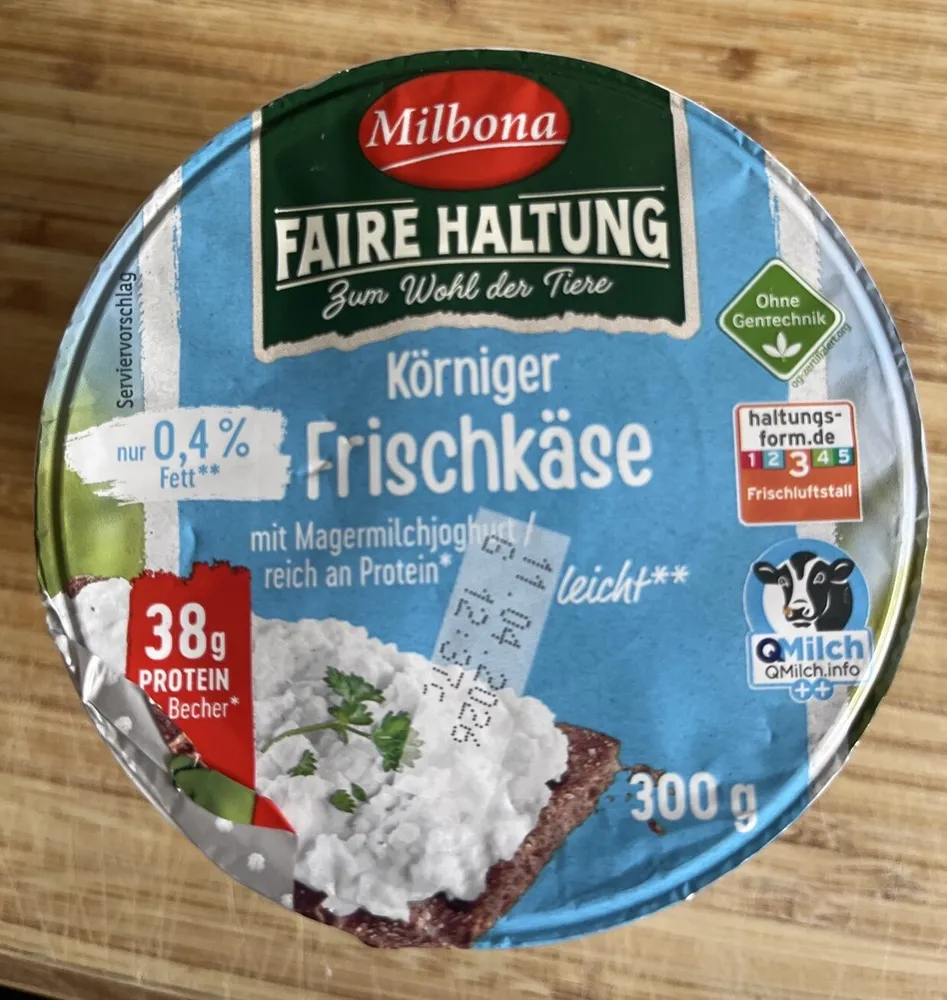 Körniger Frischkäse leicht