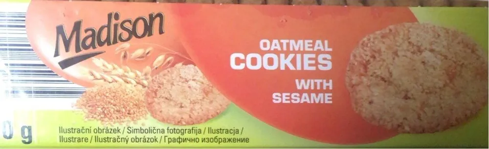 Oatmeal cookies with sesame