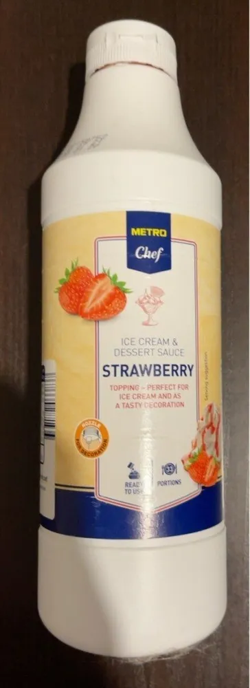 Topping strawberry