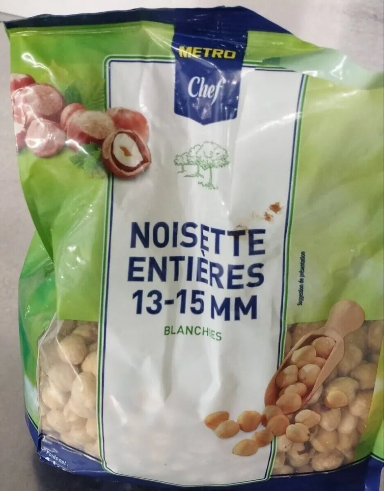 Noisettes entières blanches
