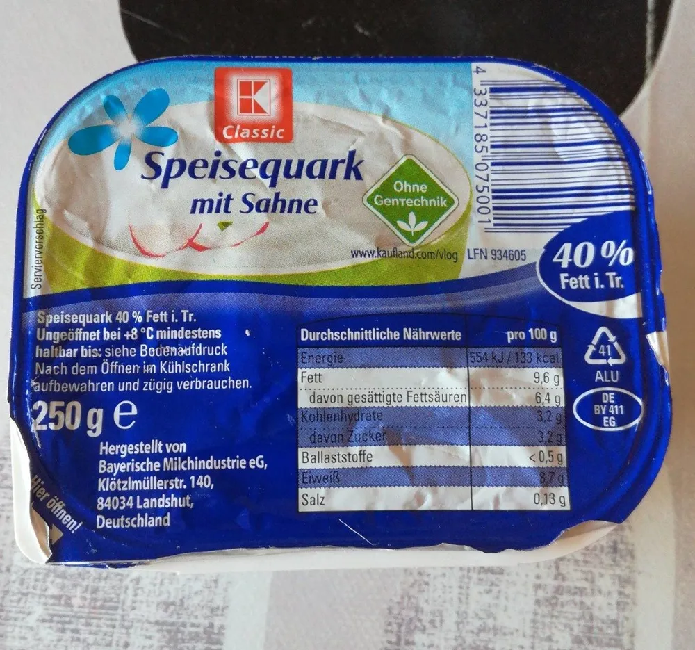 Speisequark mit Sahne
