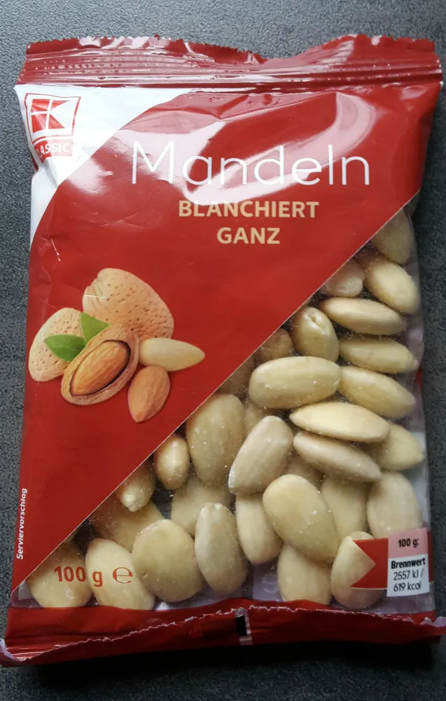 Mandeln blanchiert ganz