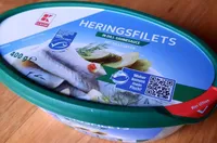 Heringsfilets in Dill-Sahnesauce