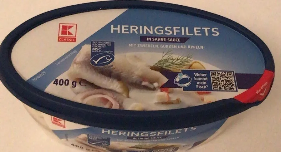 Heringsfilets in Sahne-Sauce