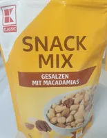 Snack Mix gesalzen mit Macadamias