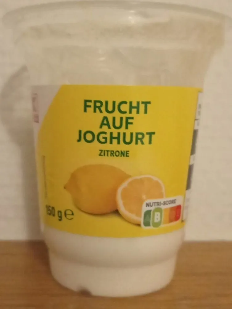 Frucht auf Joghurt Zitrone