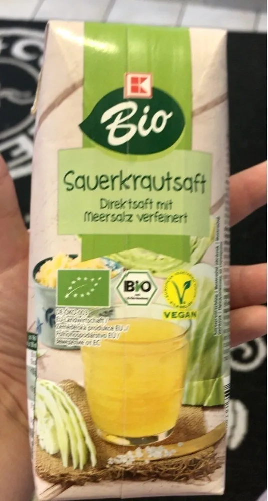 Sauerkrautsaft Direktsaft mit Meersalz verfeinert