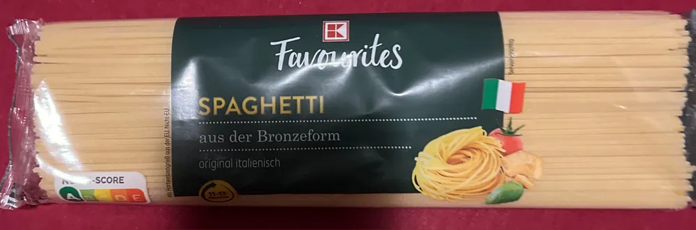 Spaghetti aus der Bronzeform