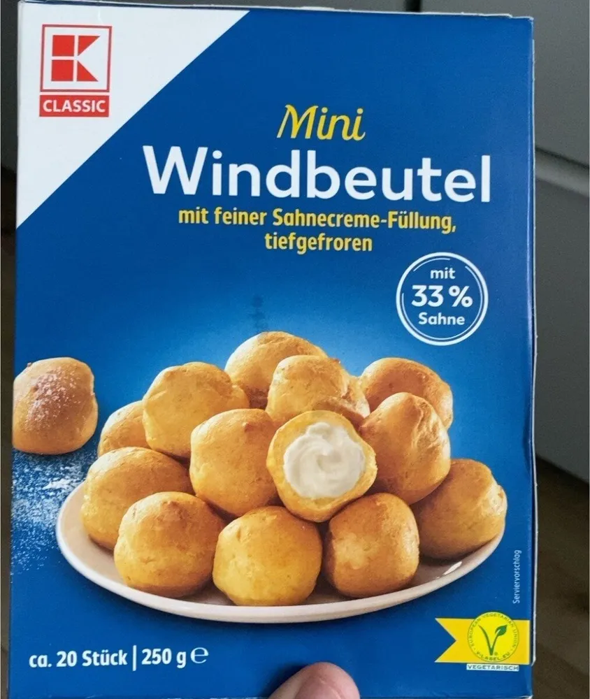 Mini Windbeutel mit feiner Sahnecreme-Füllung, tiefgefroren