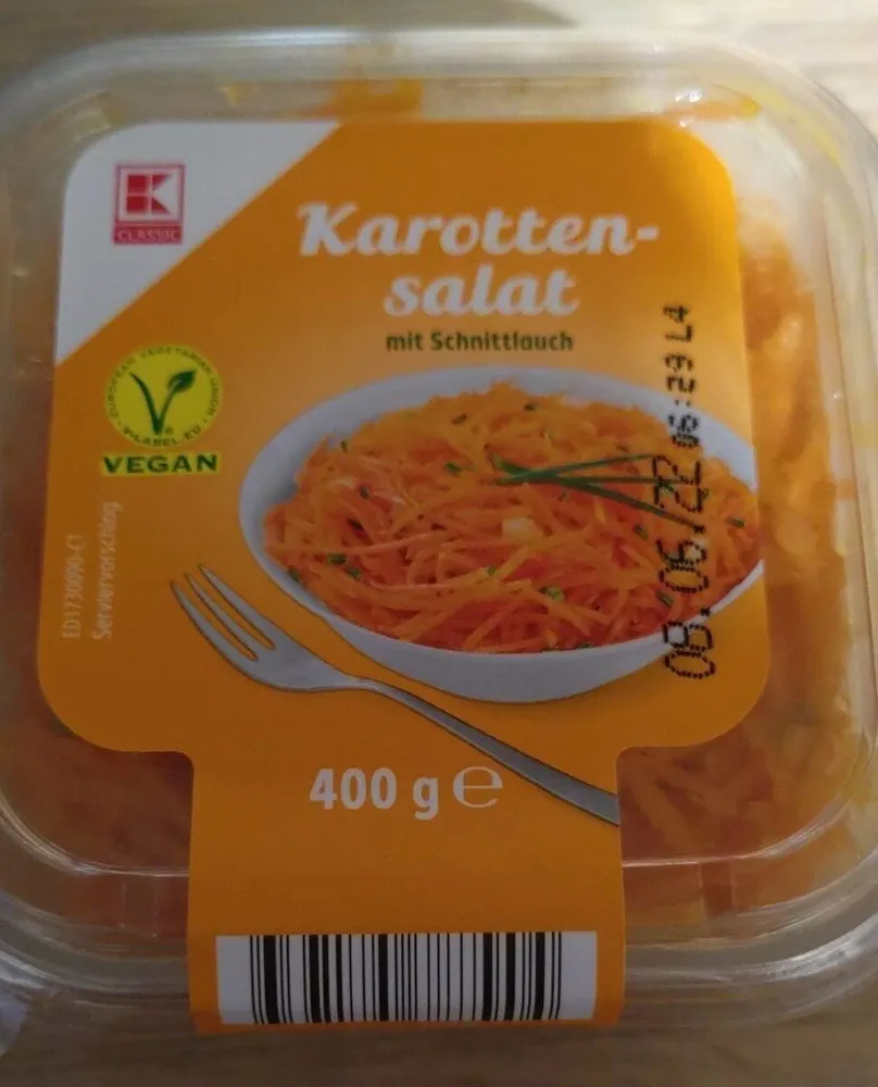 Karottensalat mit Schnittlauch