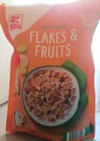 Flakes and fruits