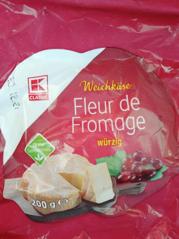 Weichkäse Fleur de Fromage würzig mit Rotkultur