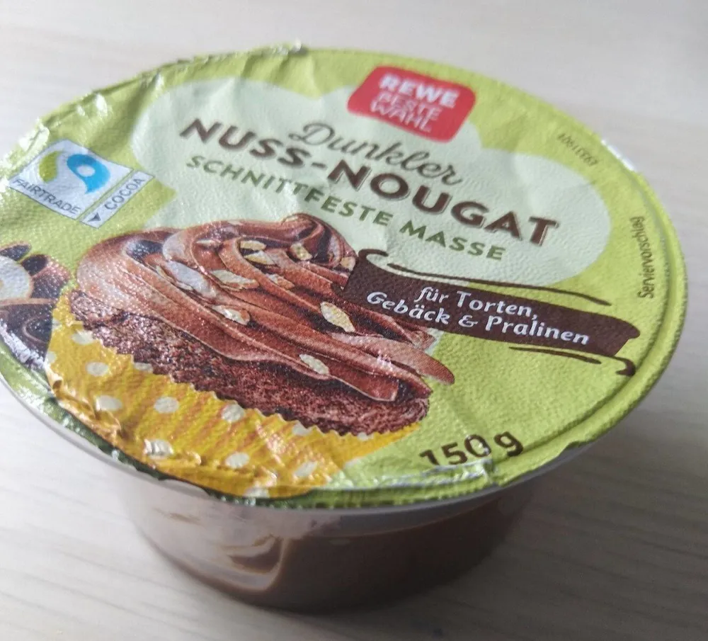 Dunkles Nuss-Nougat