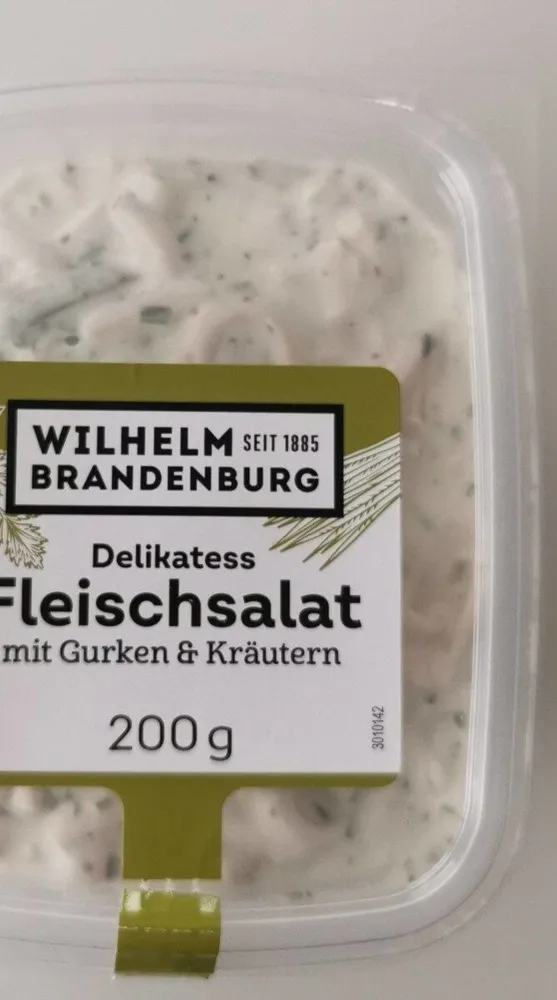 Delikates Fleischsalat mit Gurke