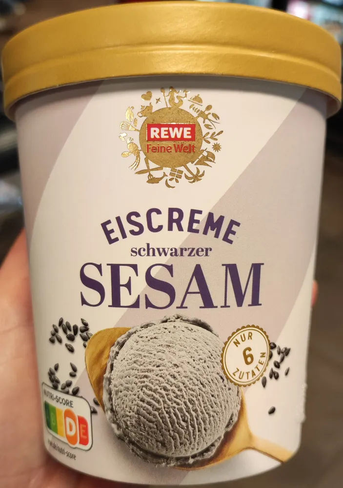Eiscreme Schwarzer Sesam