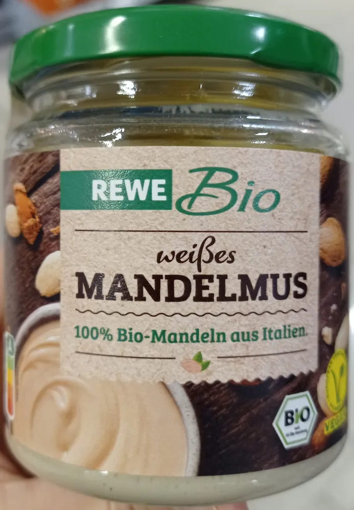 Weißes Mandelmus